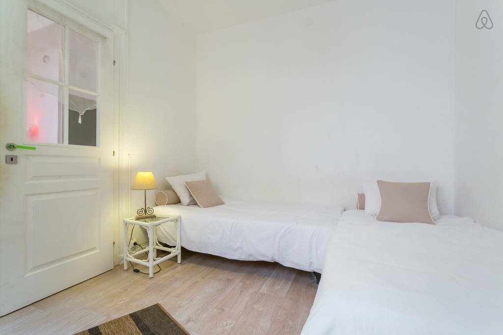 Estudio Independiente Lyon 180785
