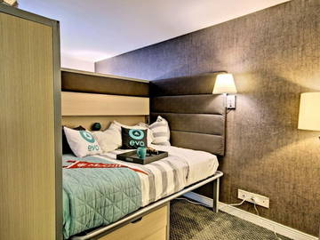 Roomlala | Midden in het centrum van Montreal