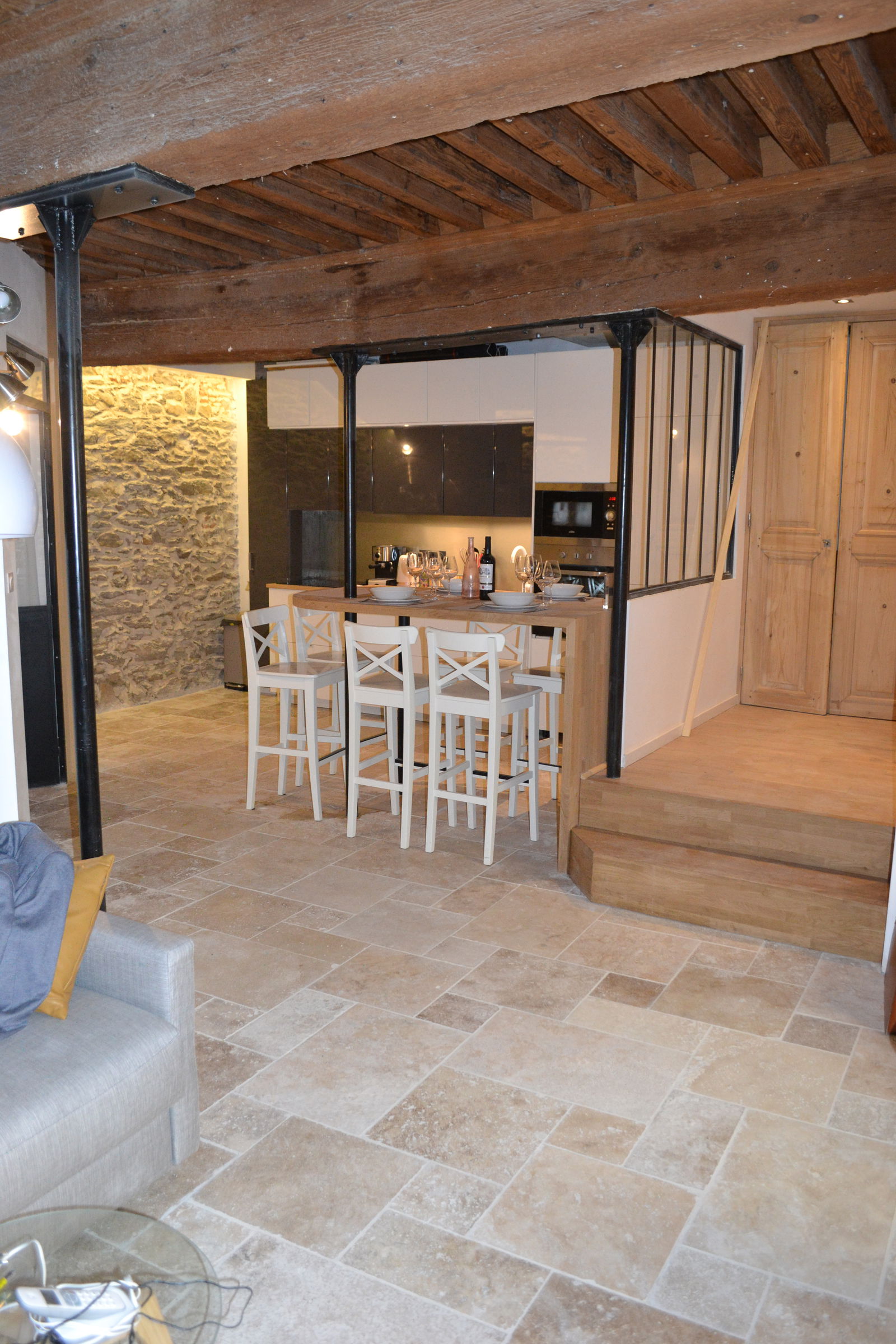 Niezależne Studio Lyon 466808