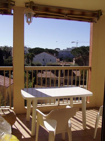 Niezależne Studio Antibes 41137