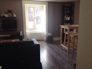 Roomlala | Mieszkanie do podnajmu 