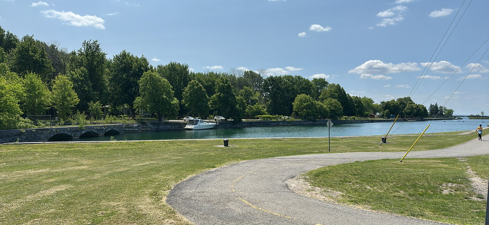 Kolokacja Les Coteaux 662457