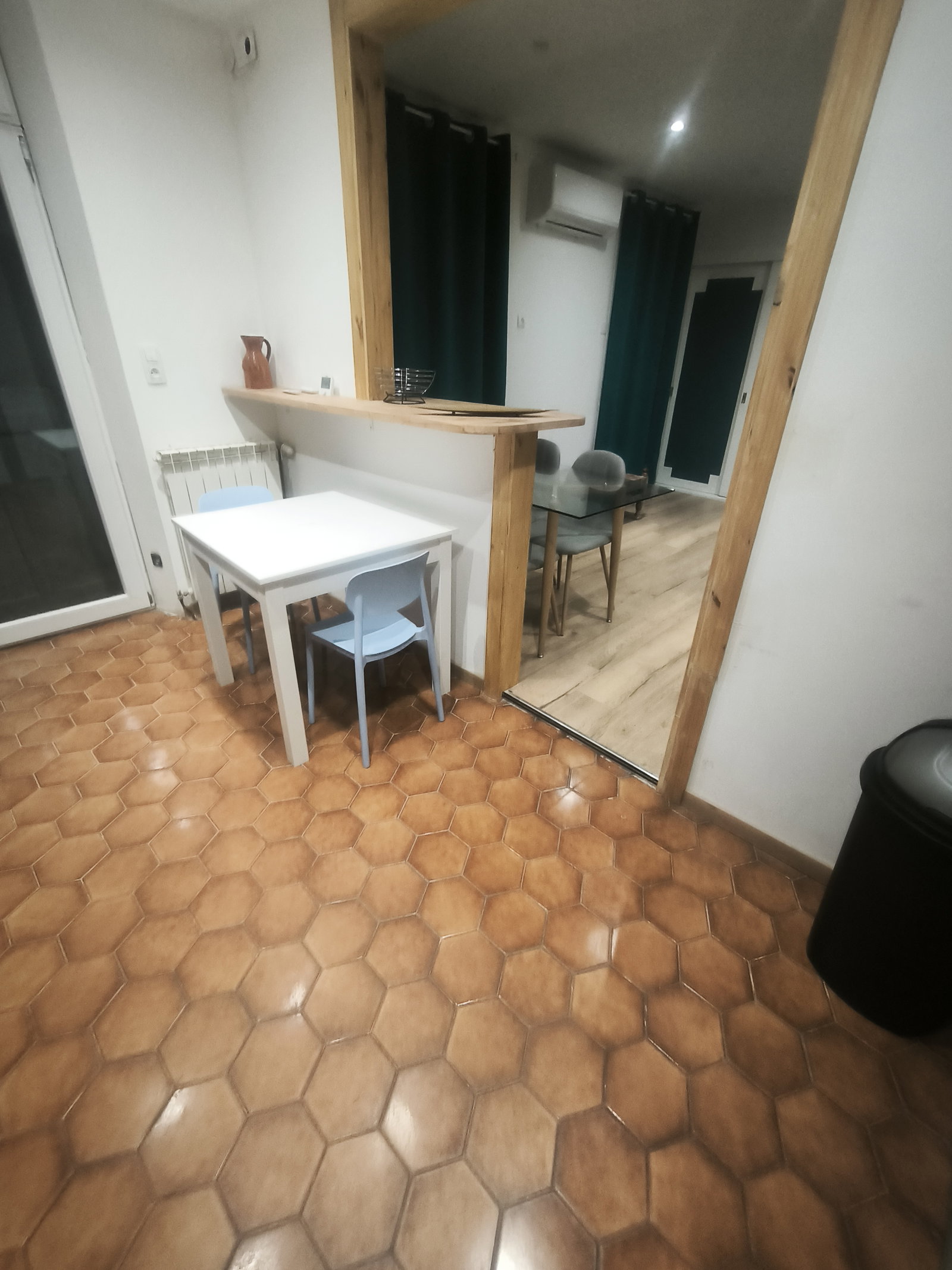 Współdzielone Mieszkanie Hyères 678104