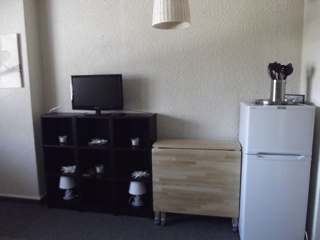 Unabhängiges Studio Enchastrayes 49235