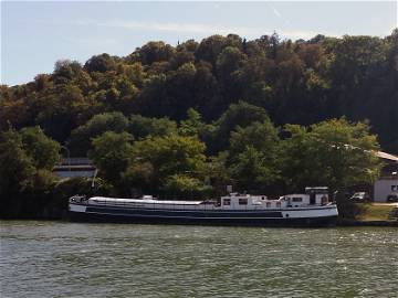 Roomlala | Mitbewohner Auf Der Péniche Orphée