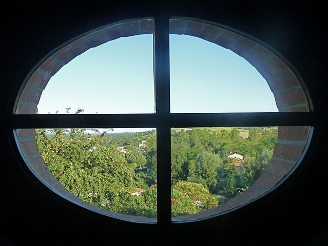 Kolokation Pompertuzat 30235