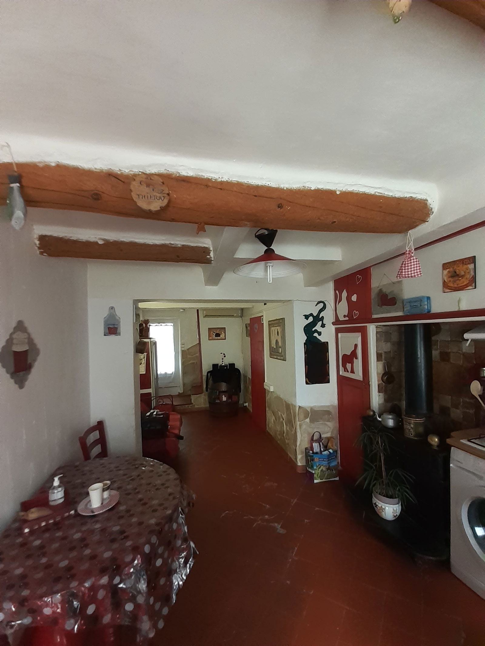 Ganz Haus Marseille 94740