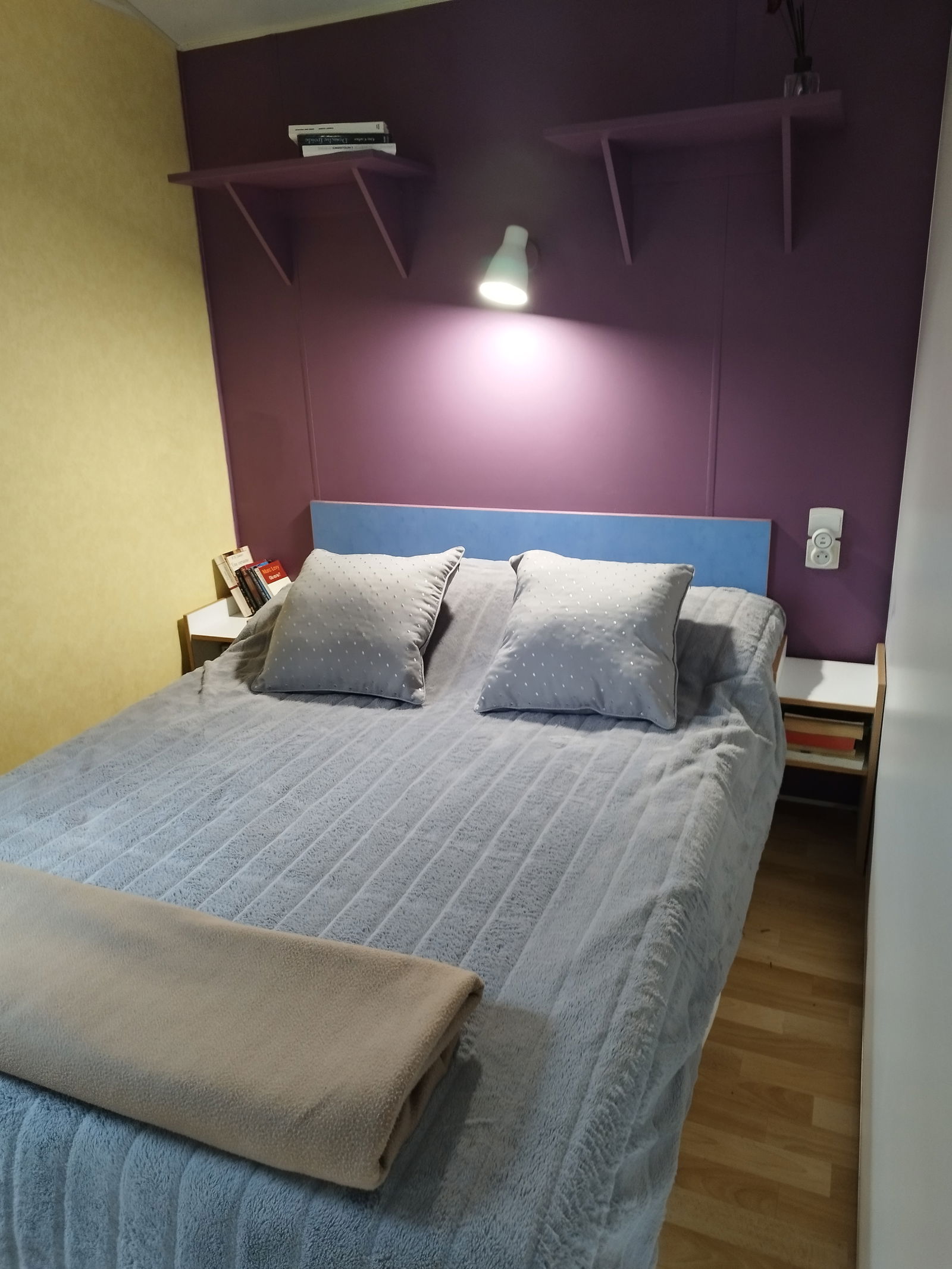 Estudio Independiente Saint-Évarzec 69007