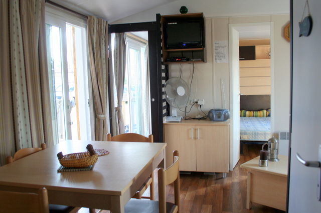 Independent Studio Les Mathes 45327