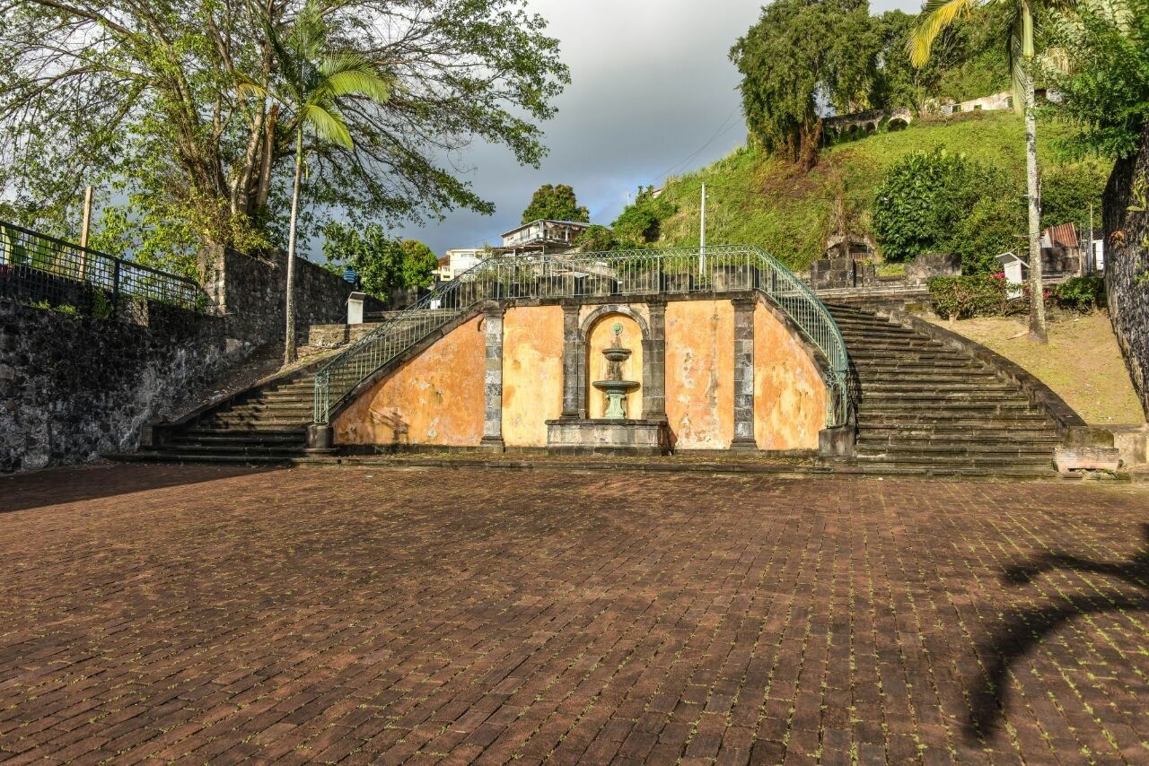 Estúdio Independente Saint-Pierre 241004