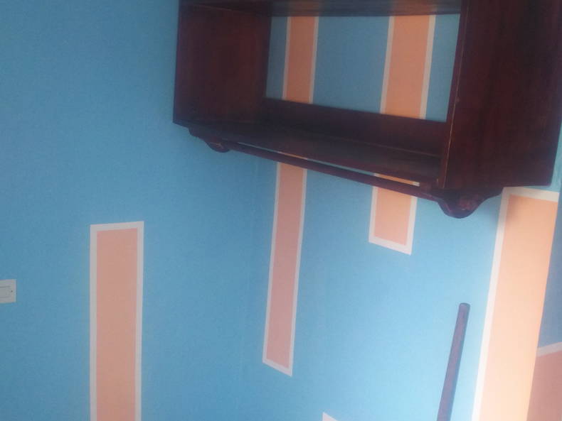 Quedarse En Casa Douala 238456-2