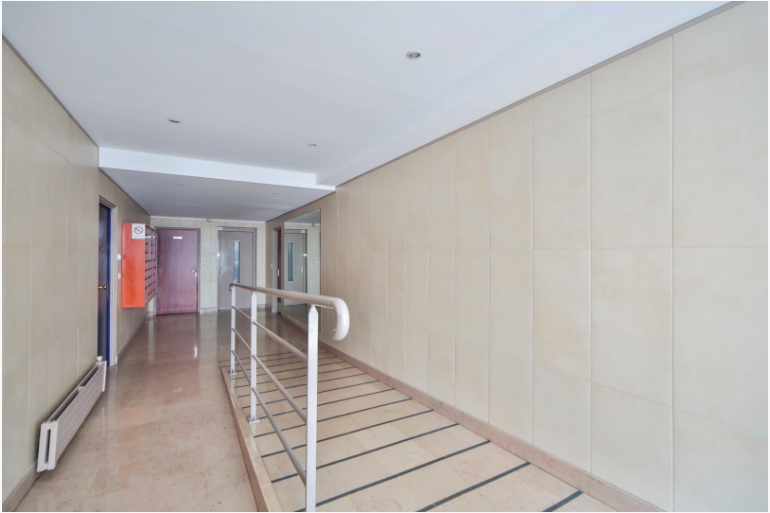 Oberoende Studio Paris 246995