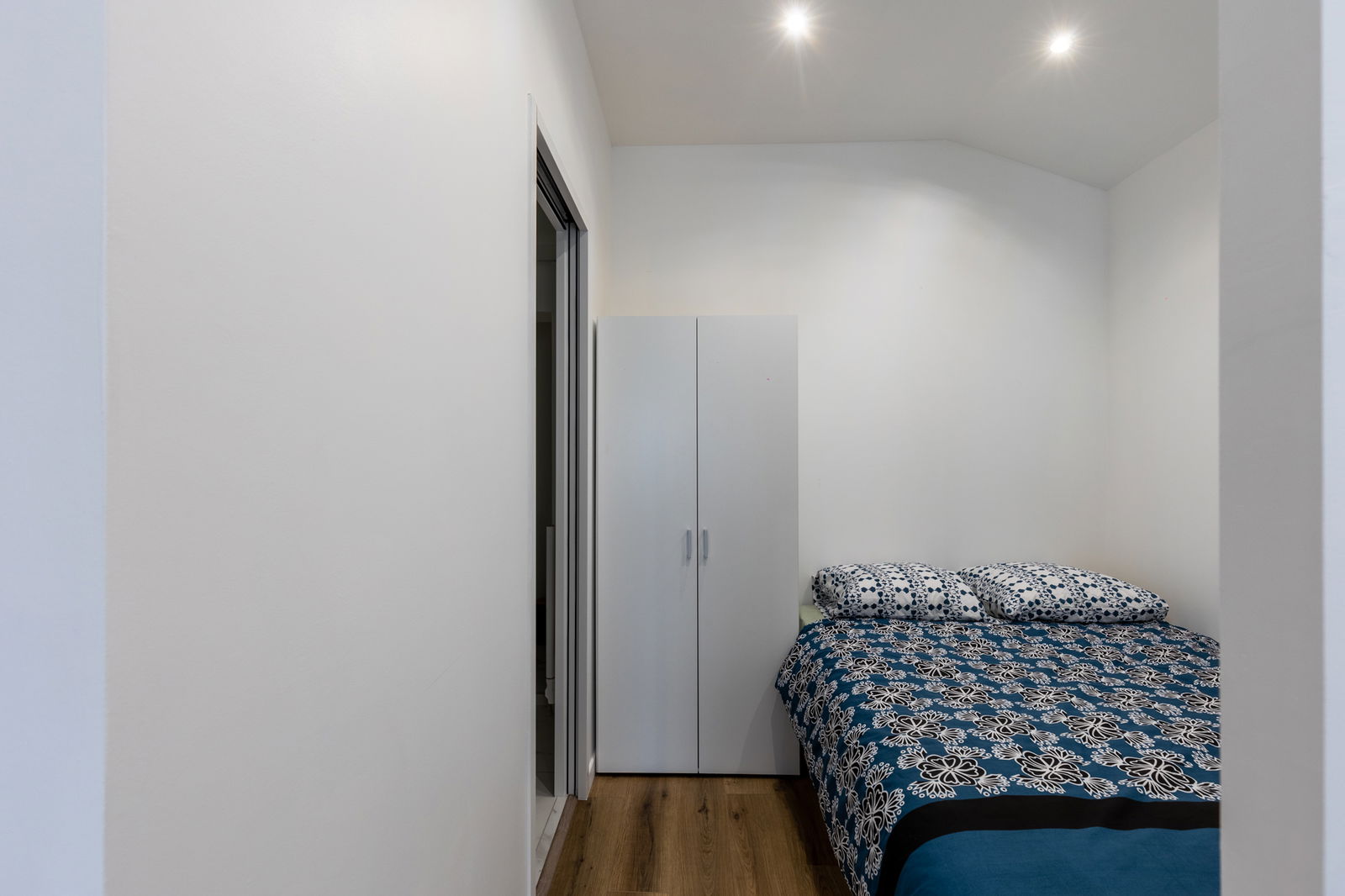 Oberoende Studio Le Mans 500738