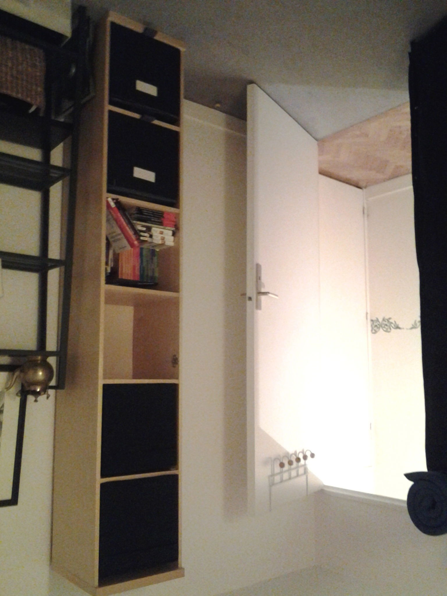 Onofhängeg Studio Asnières-sur-Seine 64410