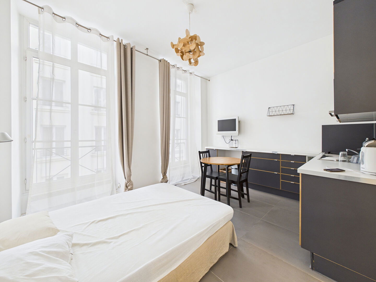 Hela Huset Paris 656579