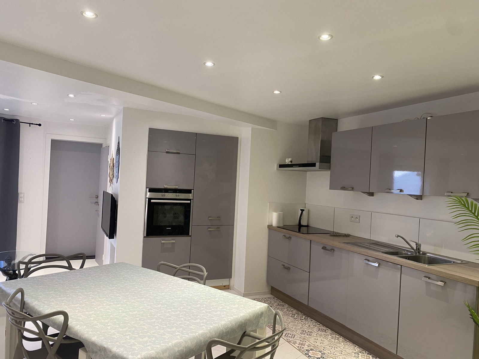 Hela Huset Ellezelles 657784