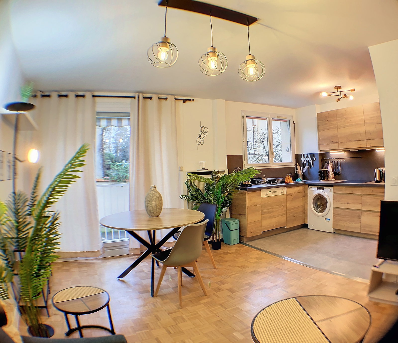 Hela Huset Versailles 663178