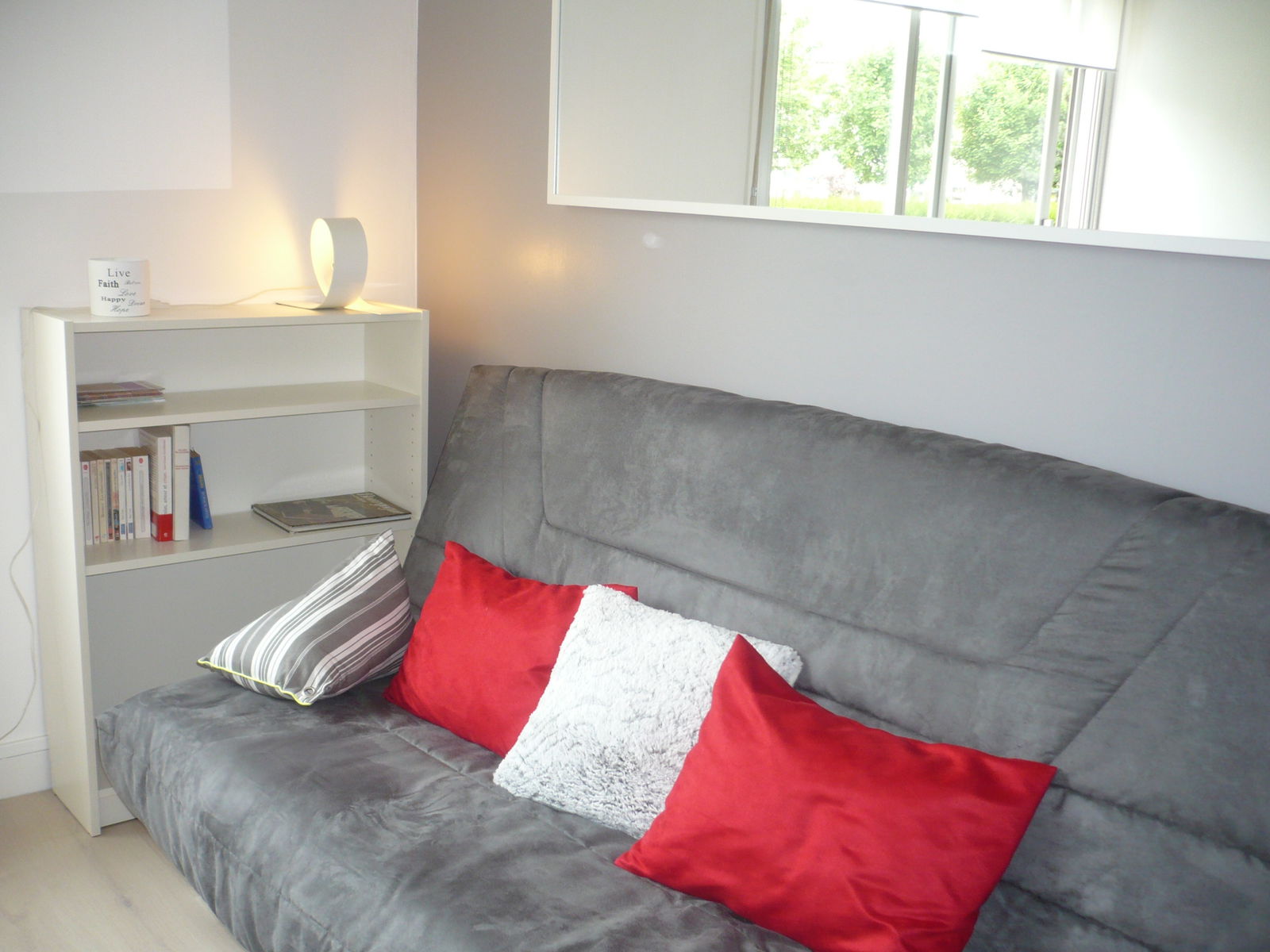Oberoende Studio Dijon 76349
