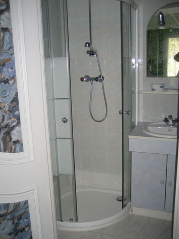 Hemvistelse Theix 58310