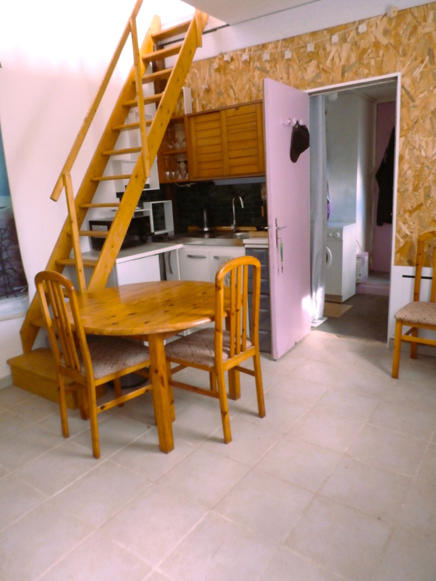 Oberoende Studio Jossigny 390724