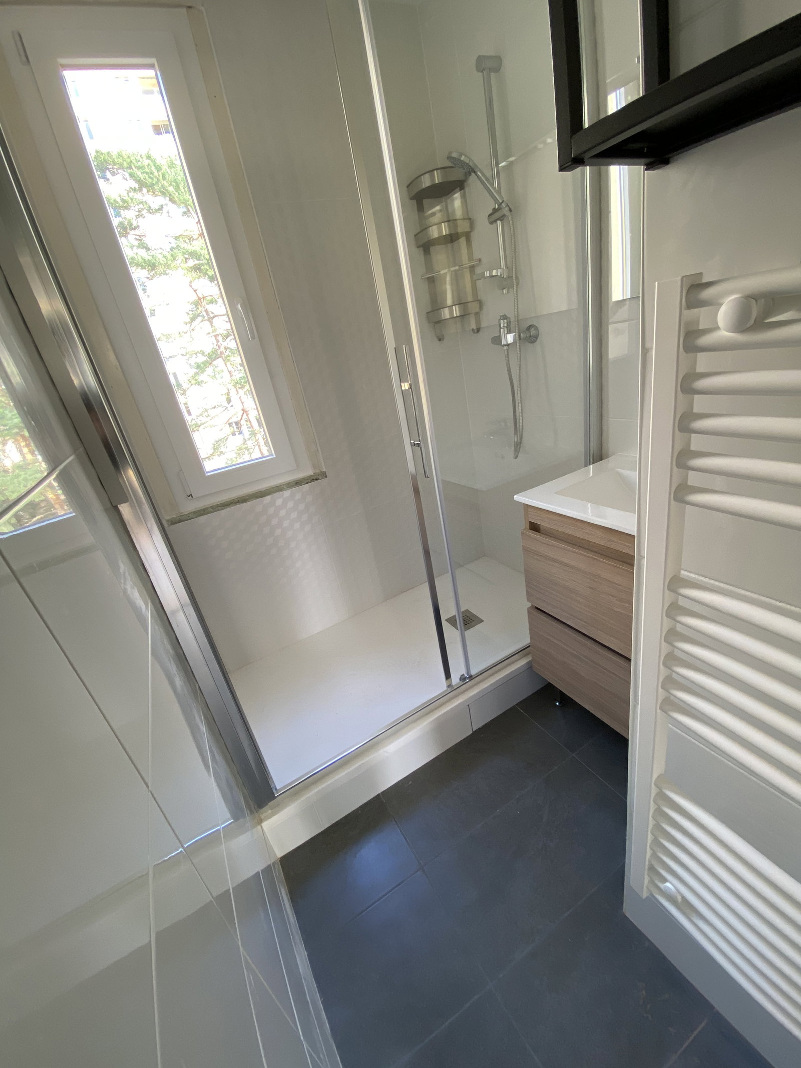 Delat Boende Lyon 677267