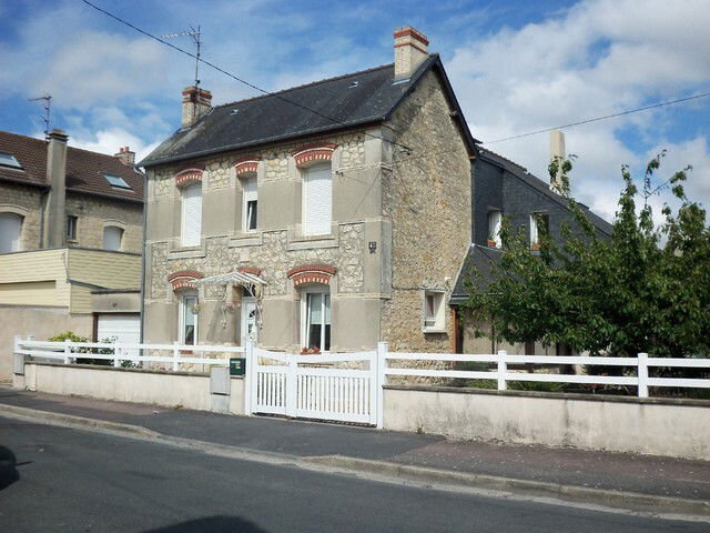 Hemvistelse caen 32754
