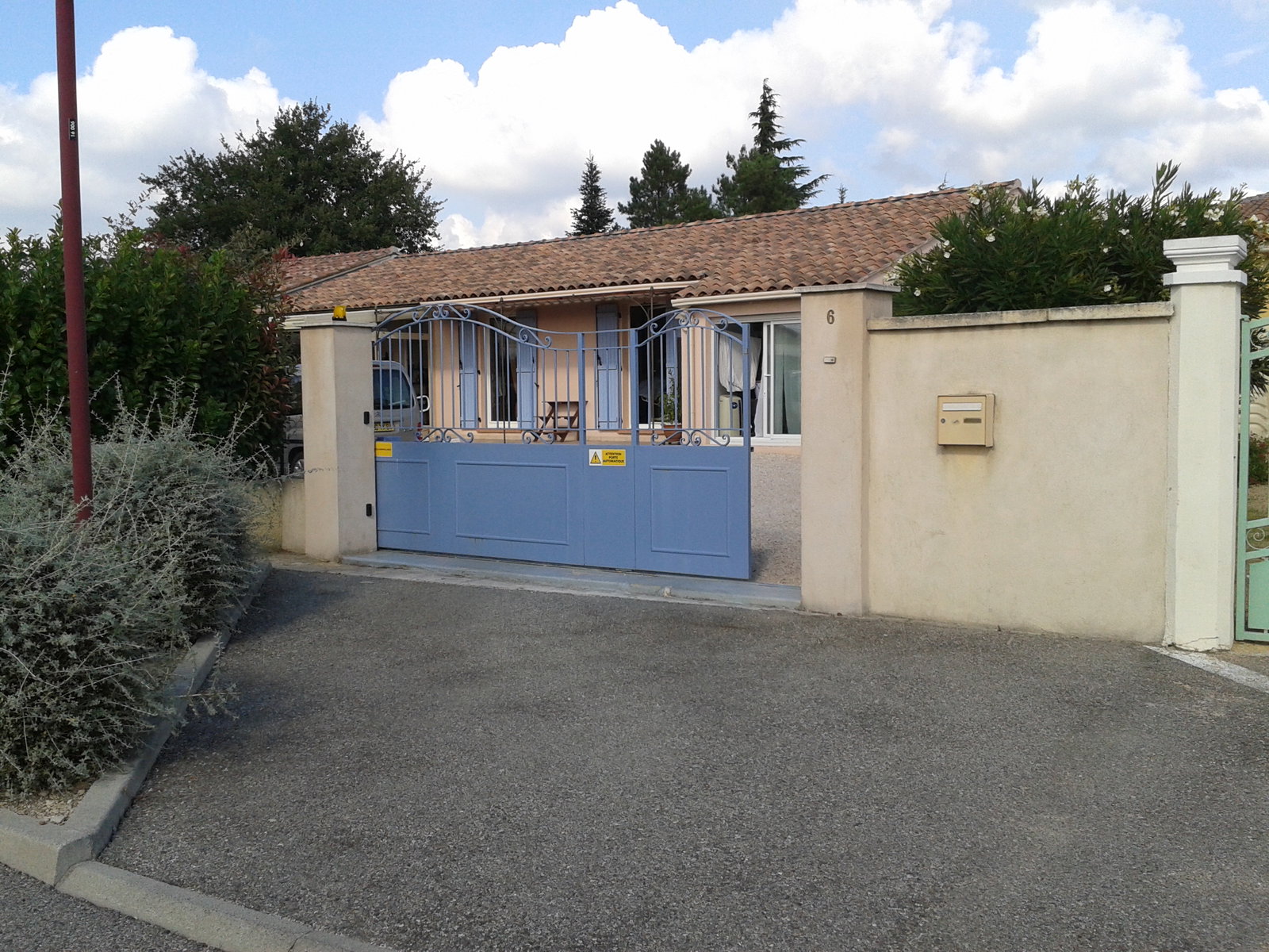 Homestay Aubignan 677204