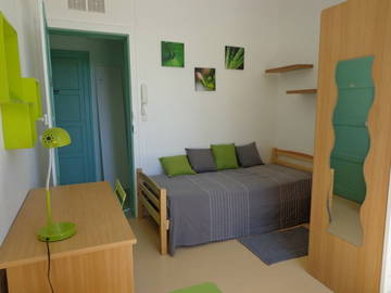 Roomlala | Møbleret Studenterværelse til leje 