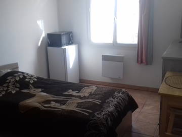 Roomlala | Møbleret værelse i beboerbolig