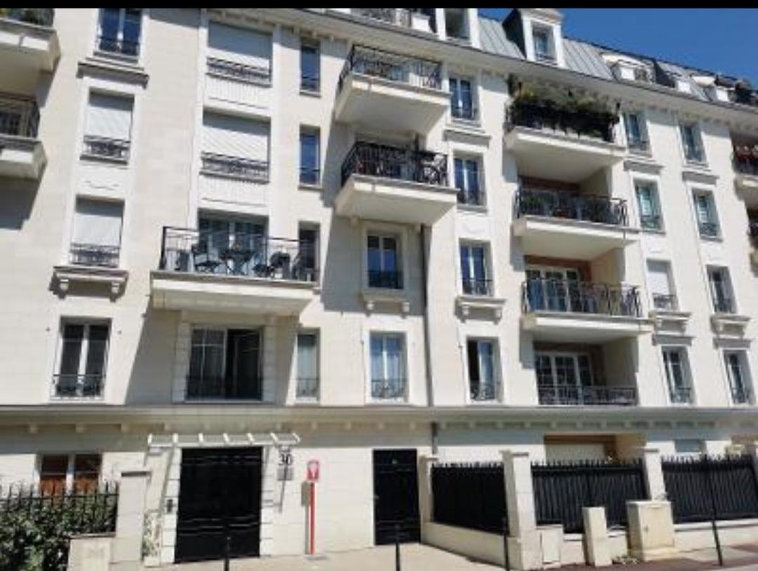 Kolokation Clamart 524808