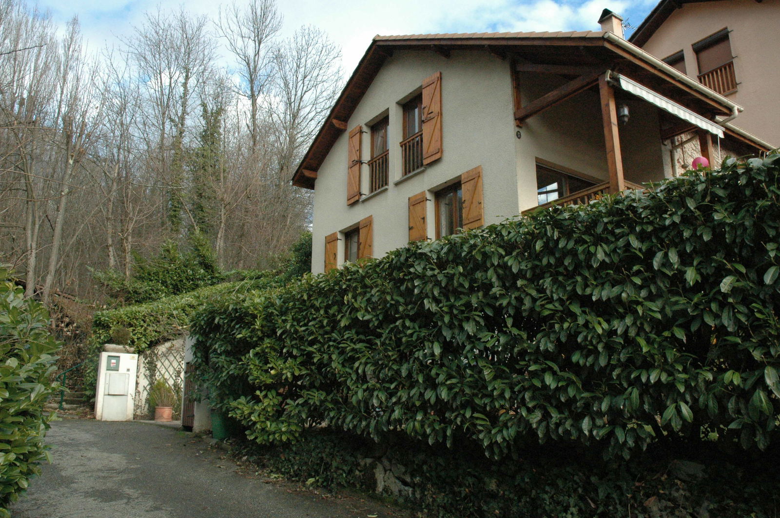 Unabhängiges Studio Corenc 141841