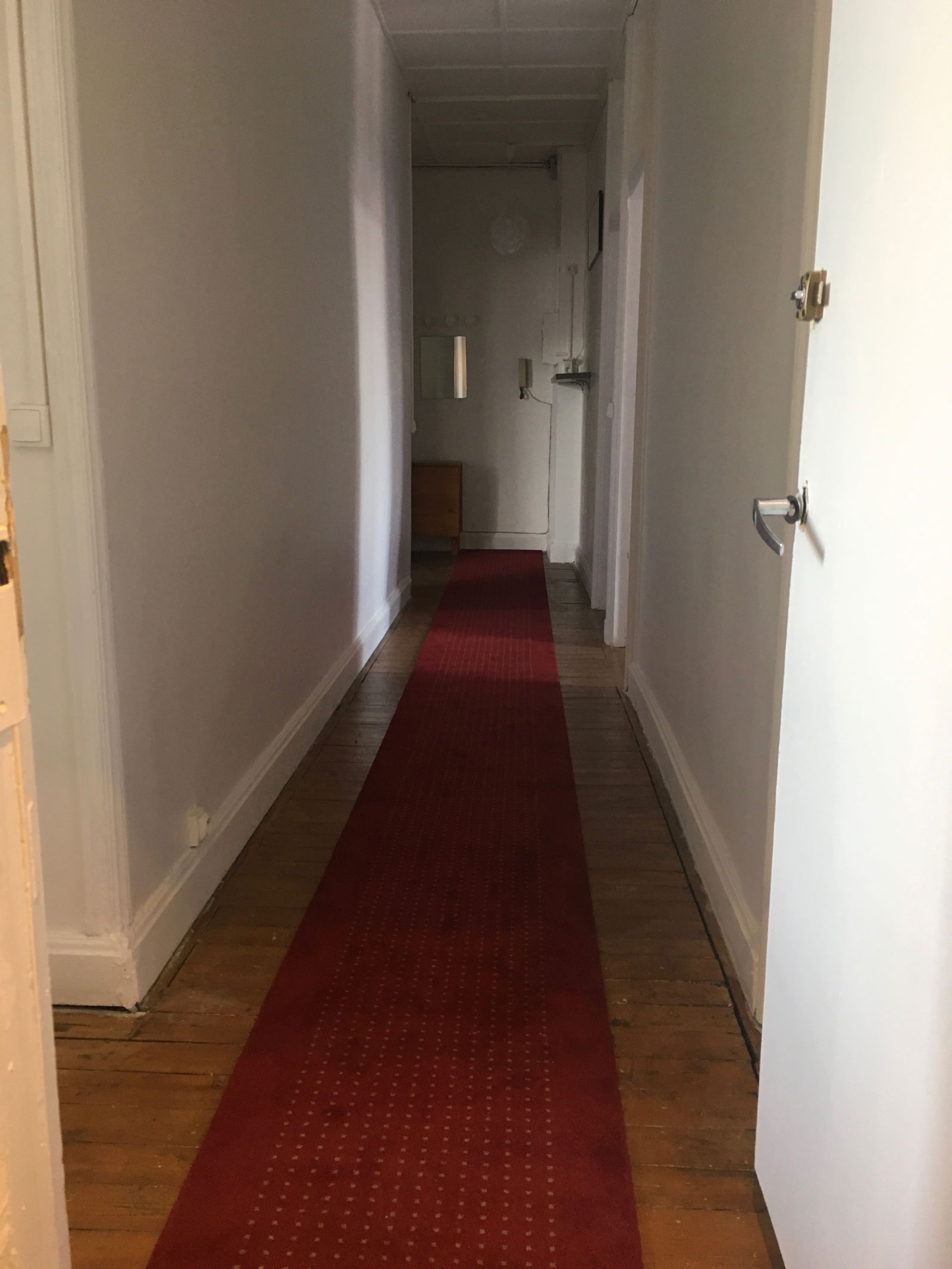 Kolokation Lens 211008