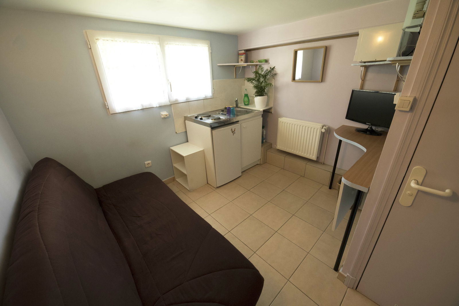 Unabhängiges Studio Chaville 62471