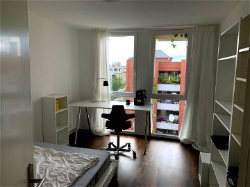 Roomlala | Möbliertes Zimmer, Bad Und Küche In Berlin Humboldthain