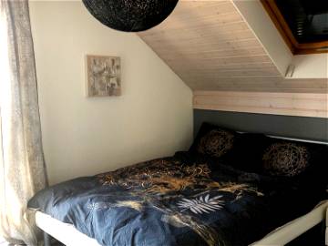 Roomlala | Möbliertes Zimmer Von 15 M2 Mit Separatem Duschbad