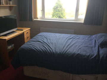 Room For Rent Essendine 159835