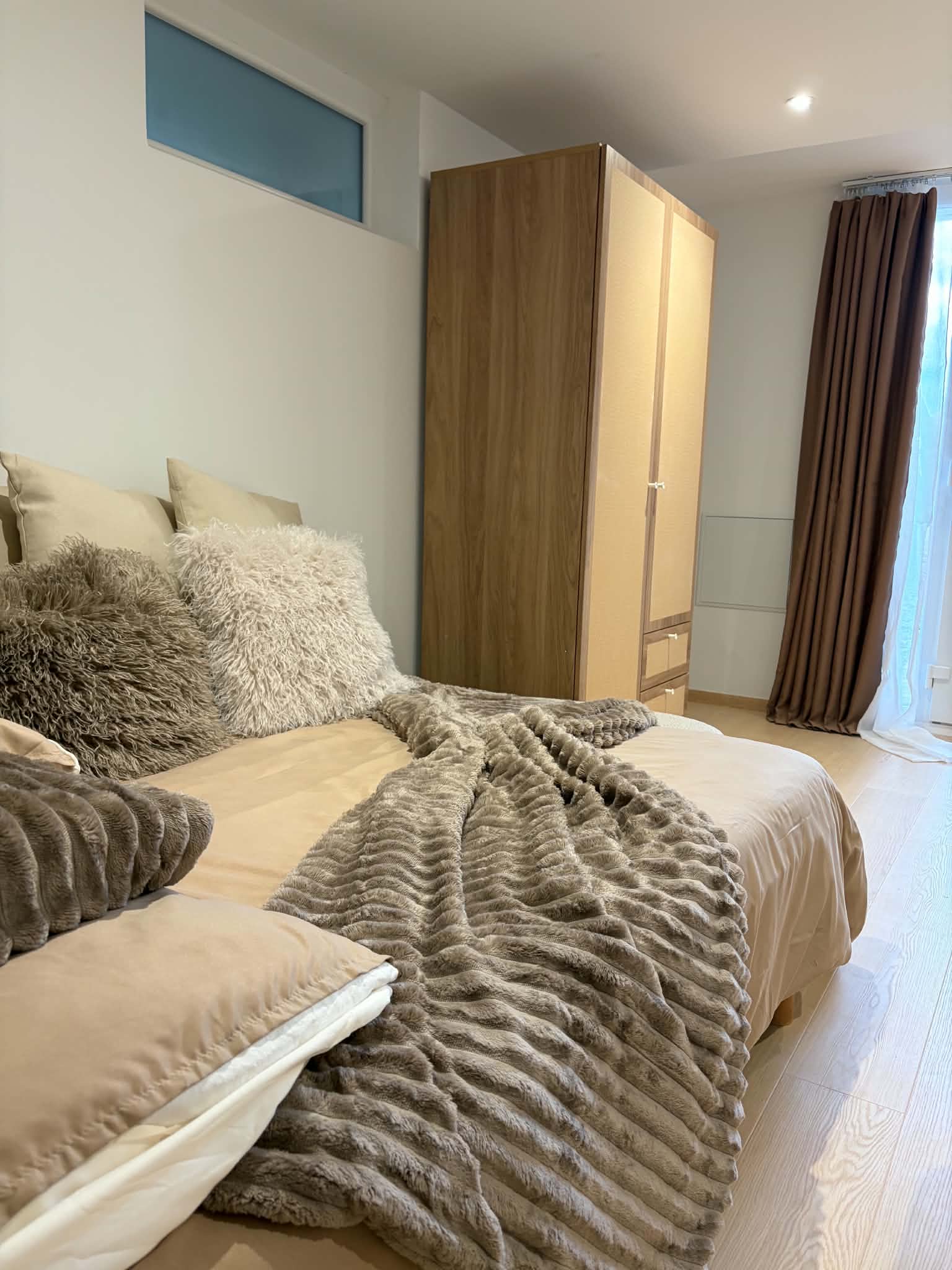 Alloggio Intero Lugrin 676967