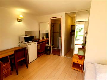 Roomlala | Monolocale In Affitto- (Bailly 78)