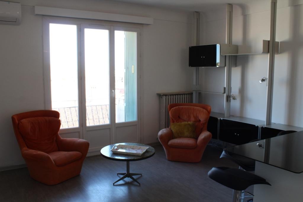 Hospedagem Em Casa De Família Nîmes 456936