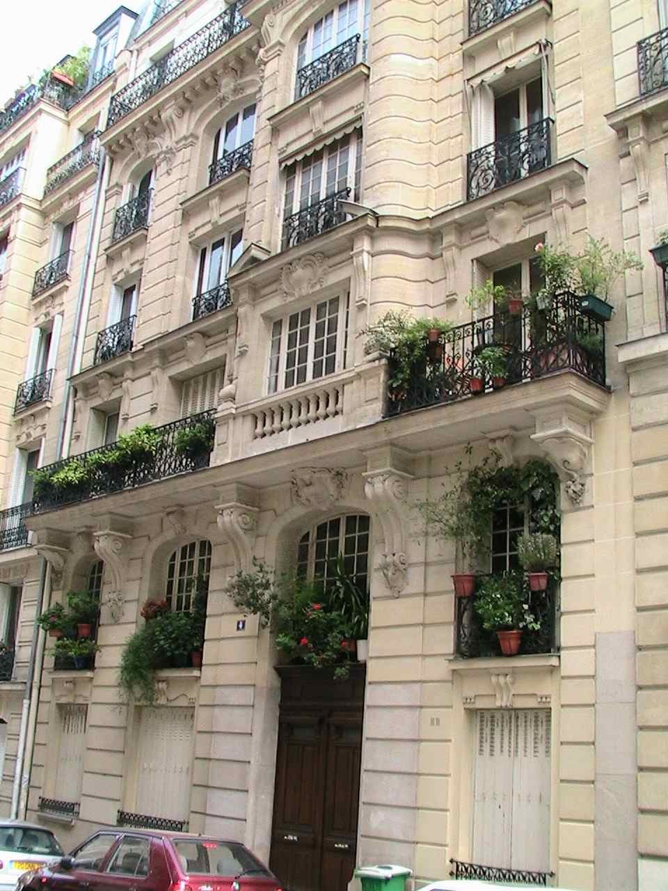 Itsenäinen Studio Paris 100520