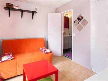 Room For Rent Paris 38968