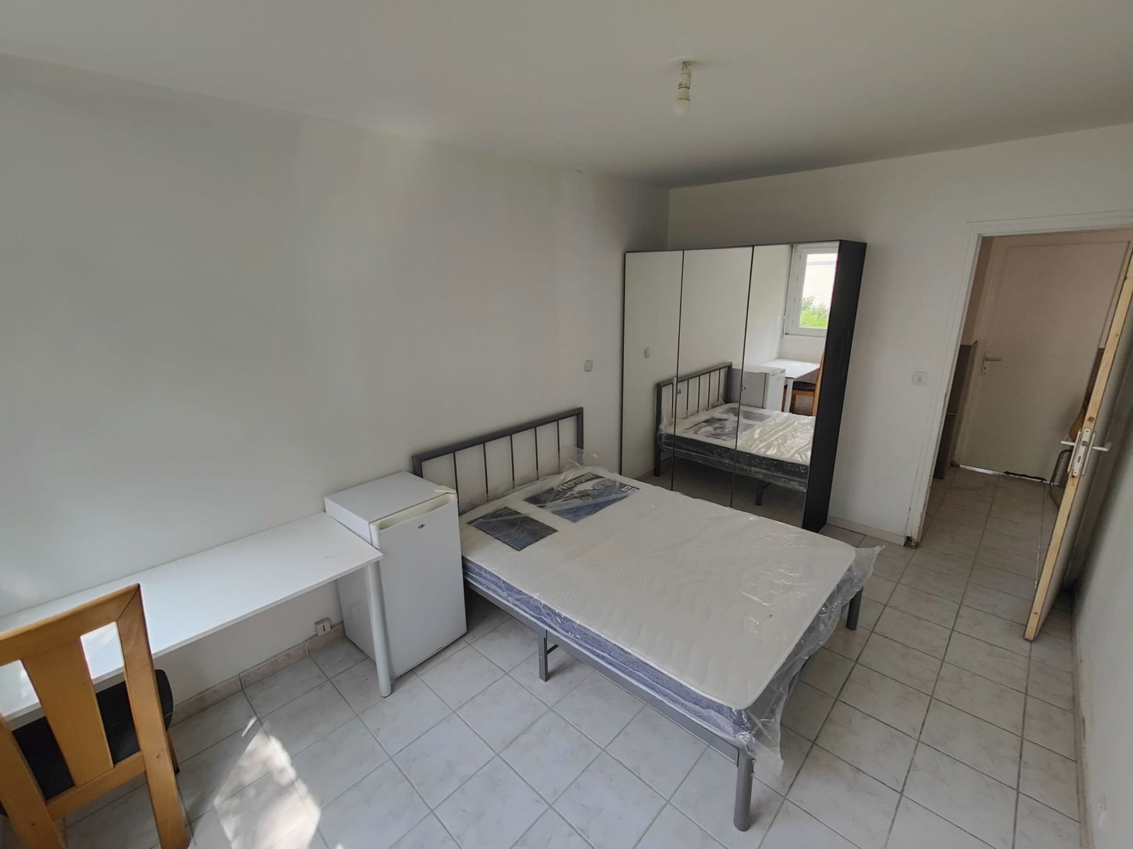 Colocatie Pontoise 547825