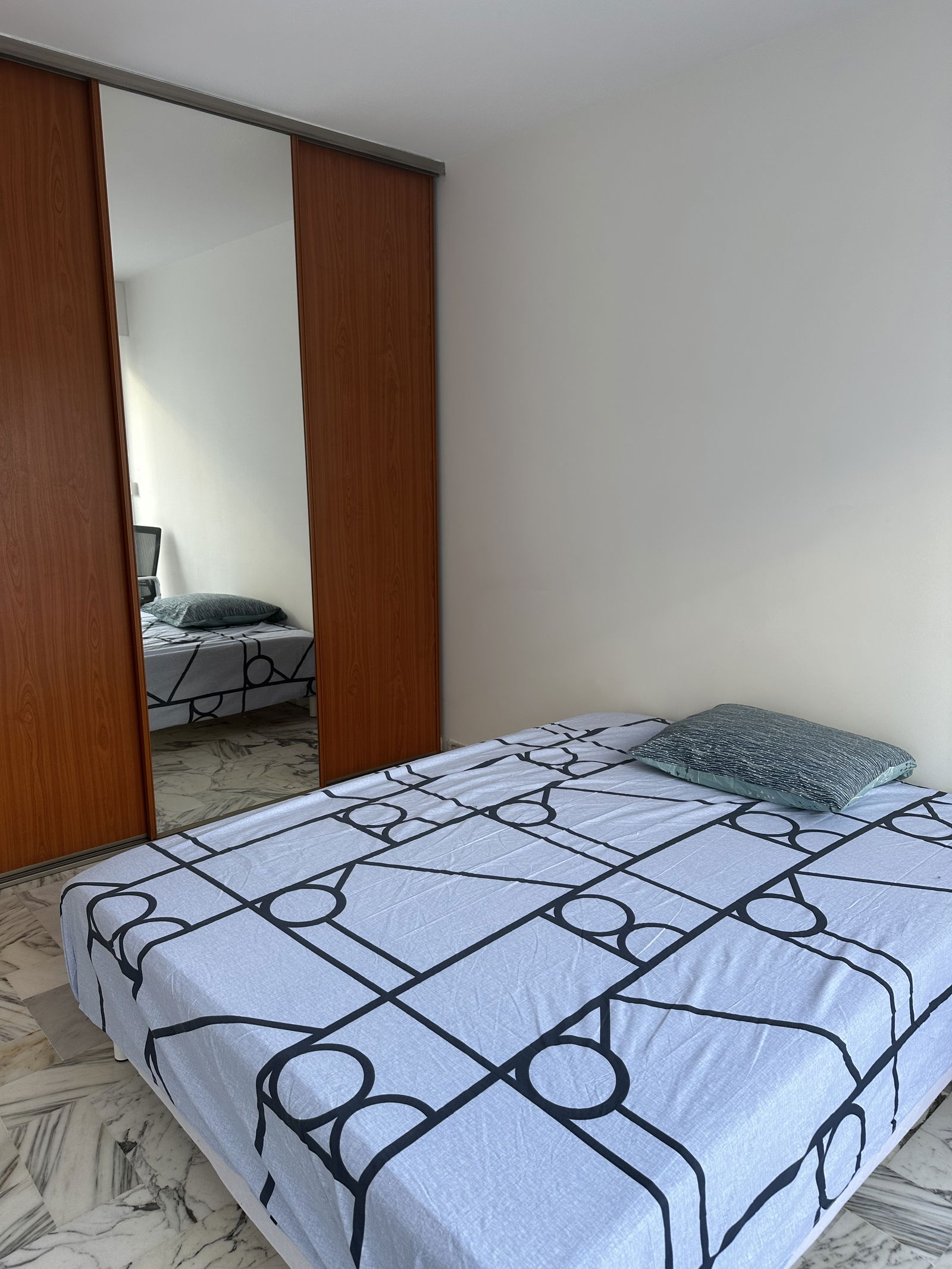 Colocatie Nice 411550