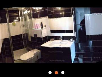 Roomlala | Moradia Inferior Com Estacionamento E Jardim 