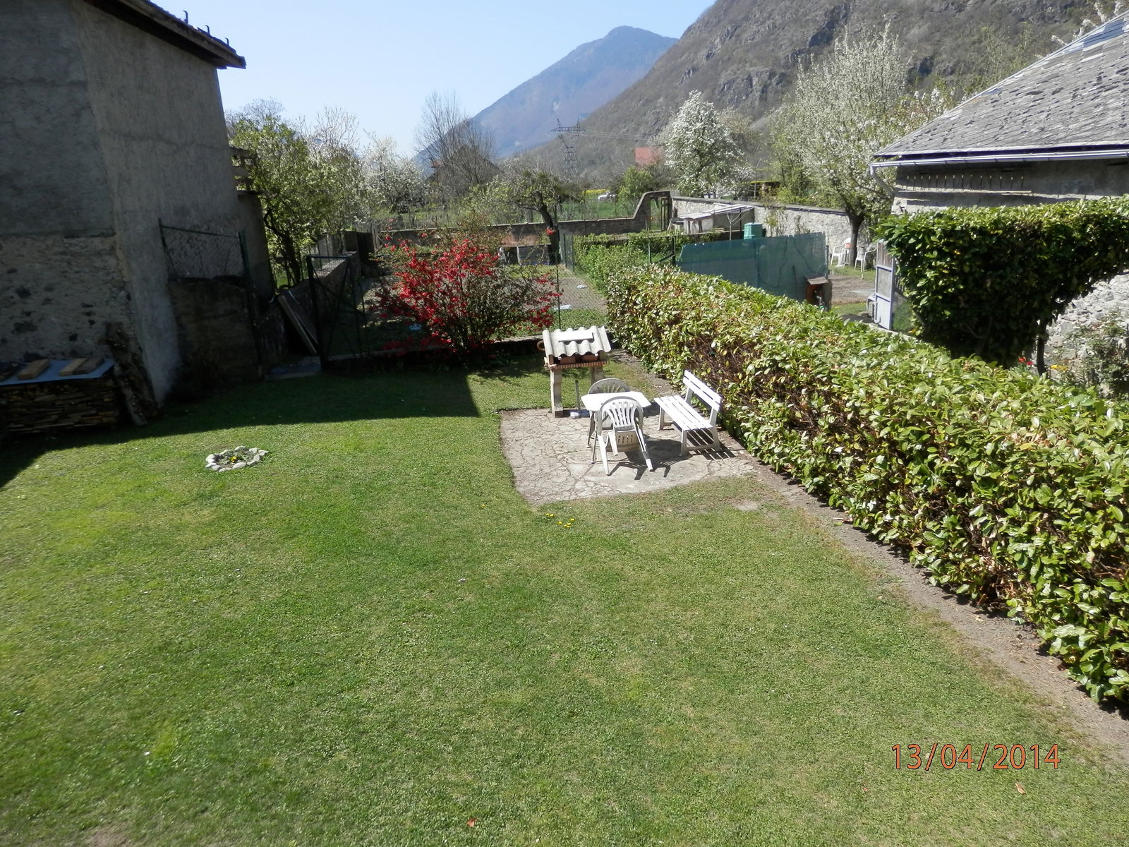 Entire Home Entraigues 71364