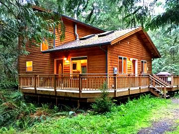 Roomlala | Mt. Baker Lodging - Cabin #64