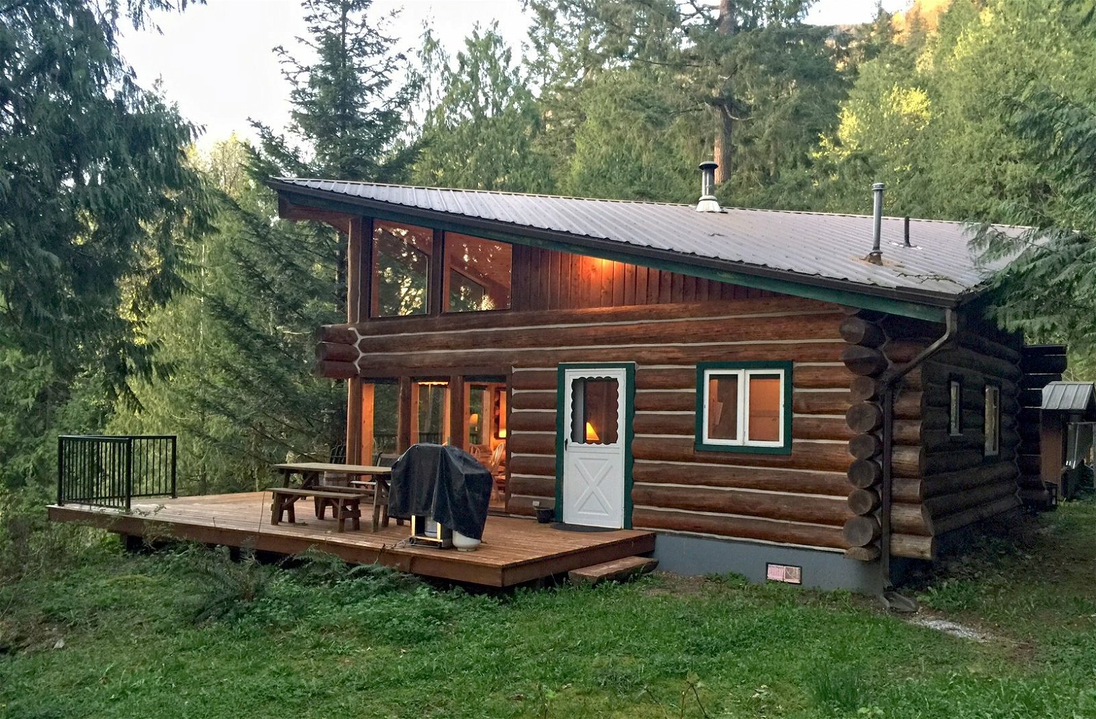 Independent Studio Maple Falls 174209