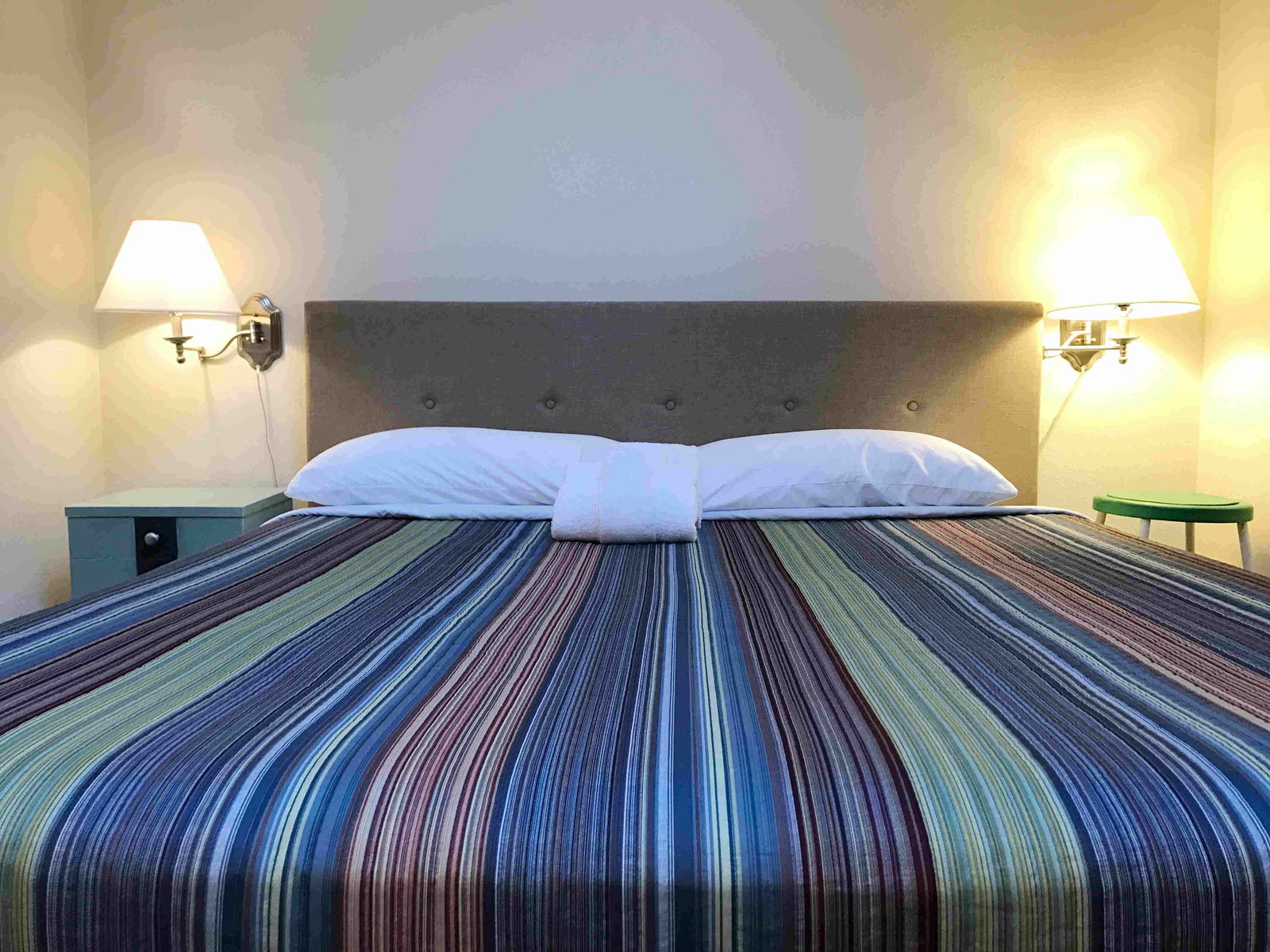 Unabhängiges Studio Deming 206130