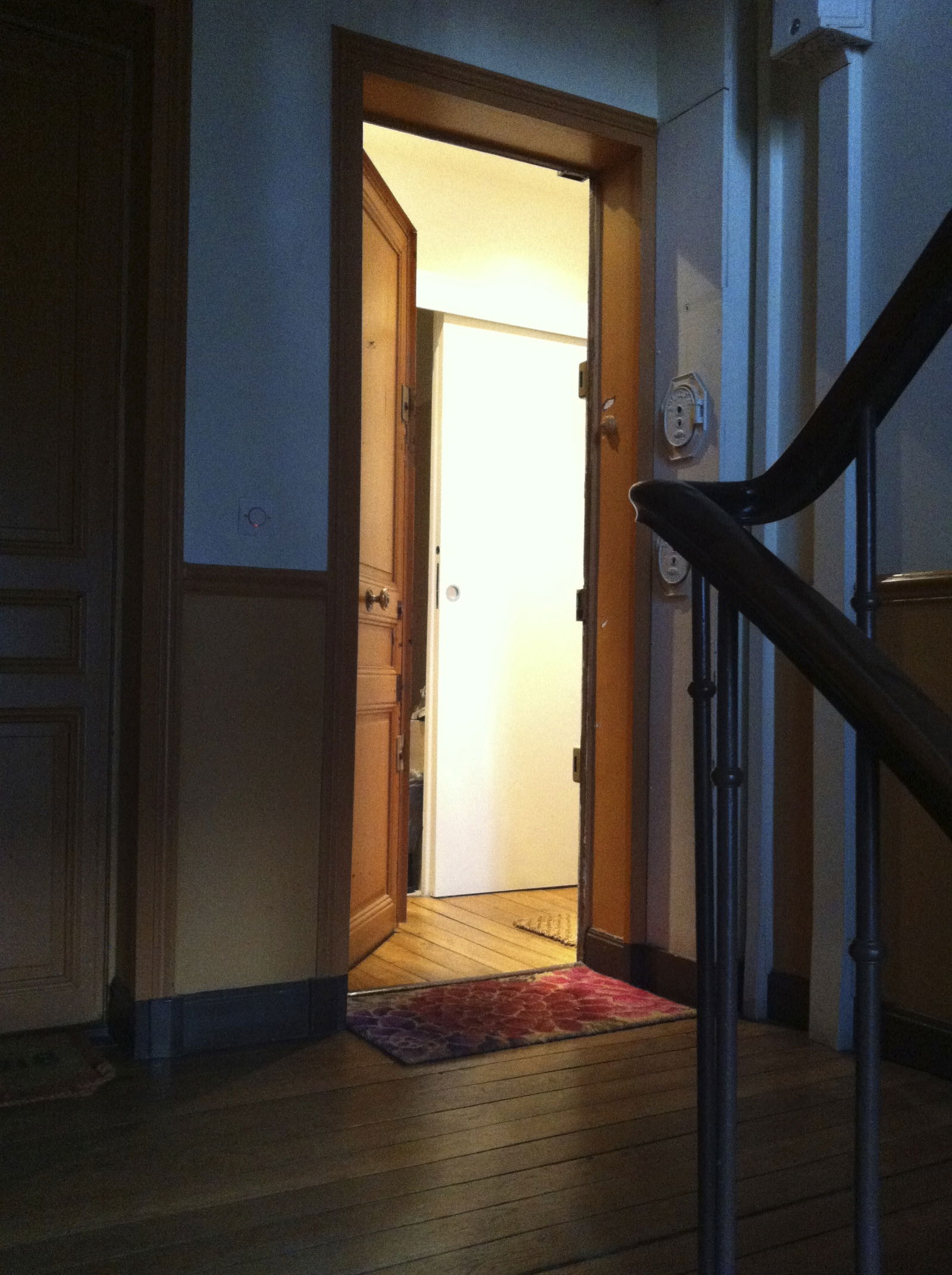 Oberoende Studio Pantin 63774