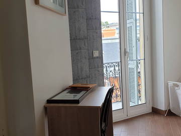 Colocation Nice 142998-17